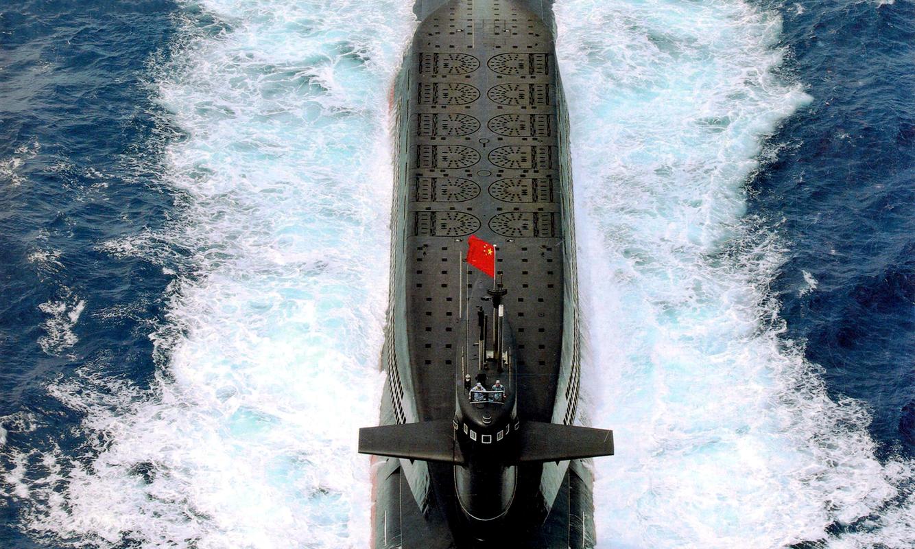 中国核潜艇vs美航母视频播放
